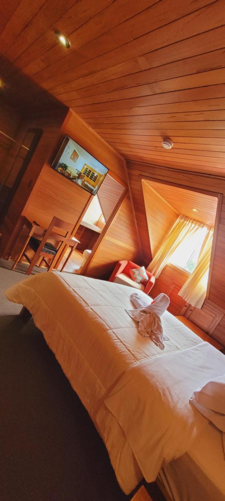 Hotel Heidinger Оксапампа Экстерьер фото
