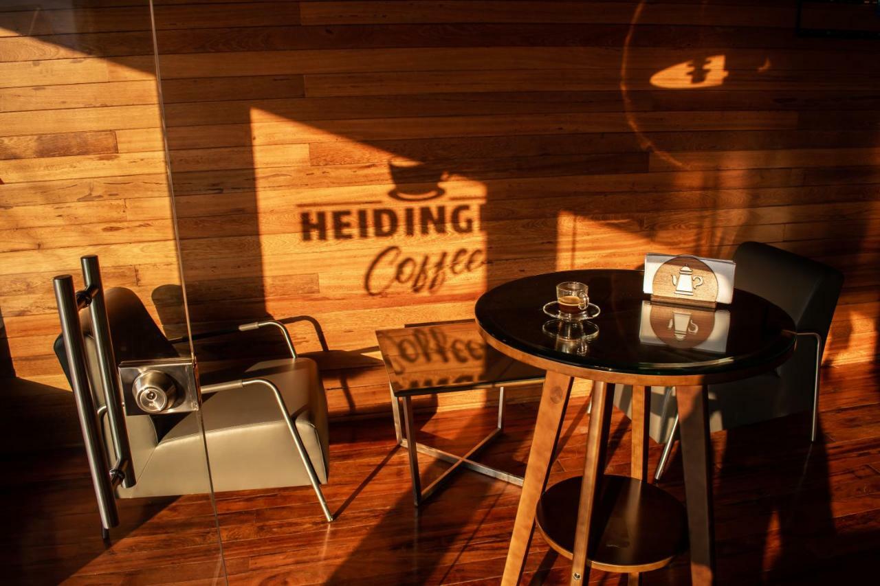 Hotel Heidinger Оксапампа Экстерьер фото